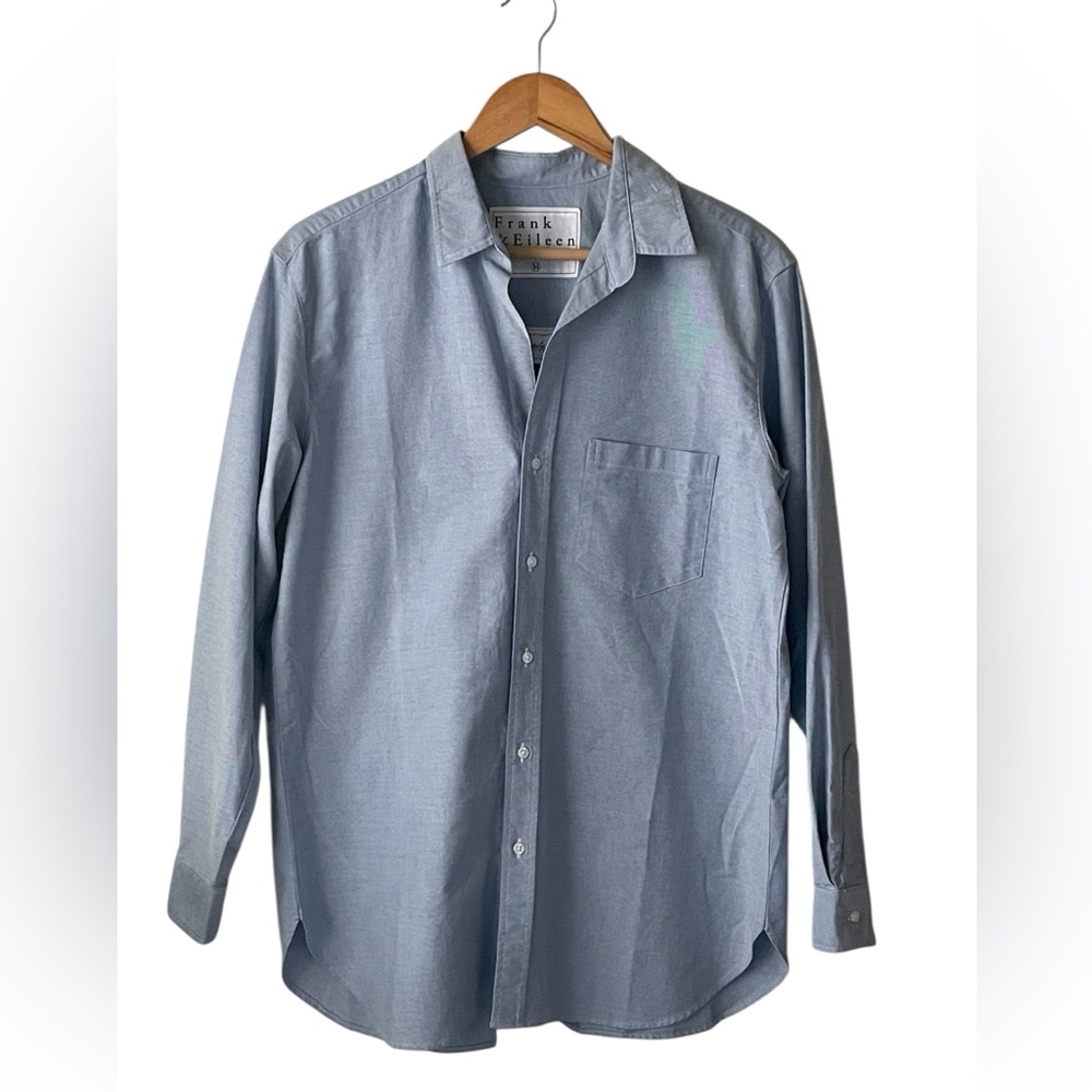 Frank & Eileen Joedy button down boyfriend shirt in blue - Picture 2 of 16